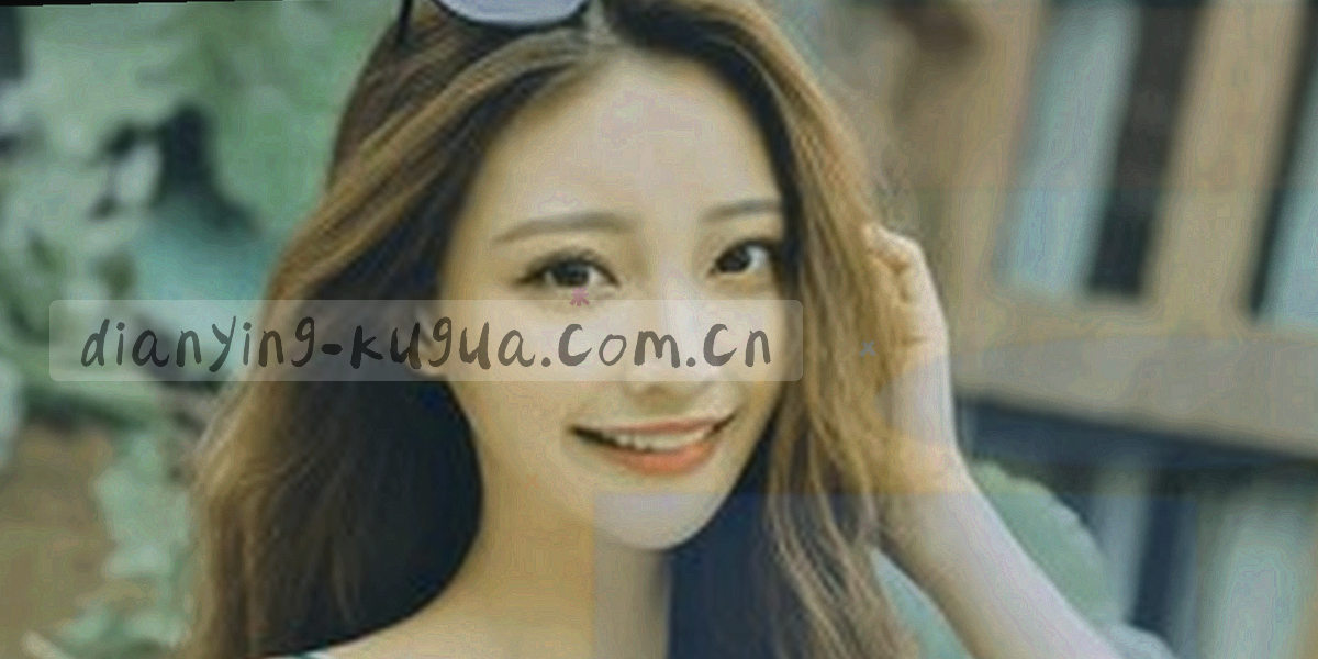 五张彩色索引卡片叠放，上有分类标签